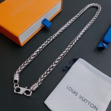 Louis Vuitton Necklaces